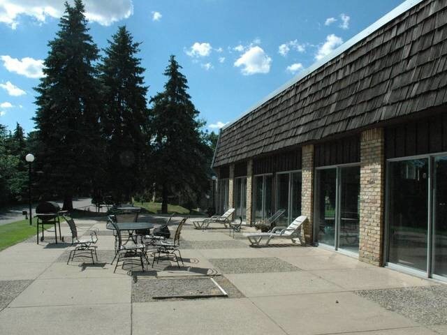 Building Photo - Riviera (925-965)