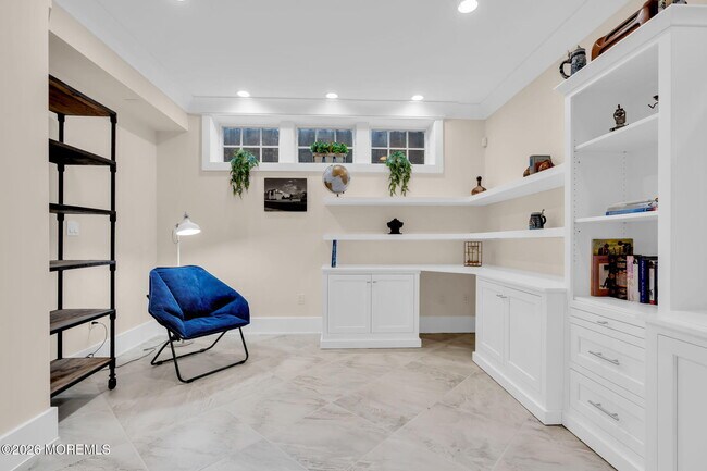 Building Photo - 218 Worthington Ave