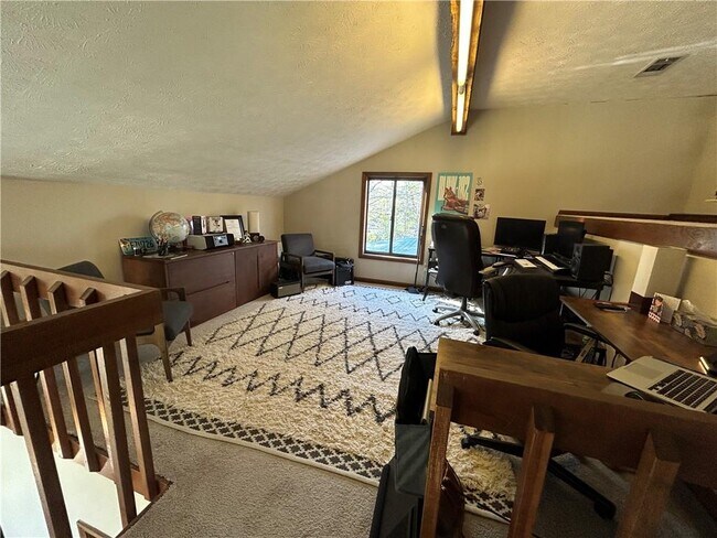 Building Photo - 2716 Peachtree Walk