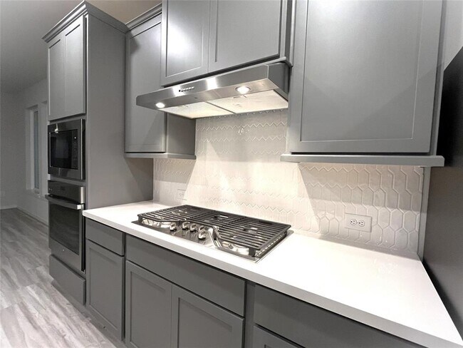 Building Photo - 9218 Edgeberry Dr
