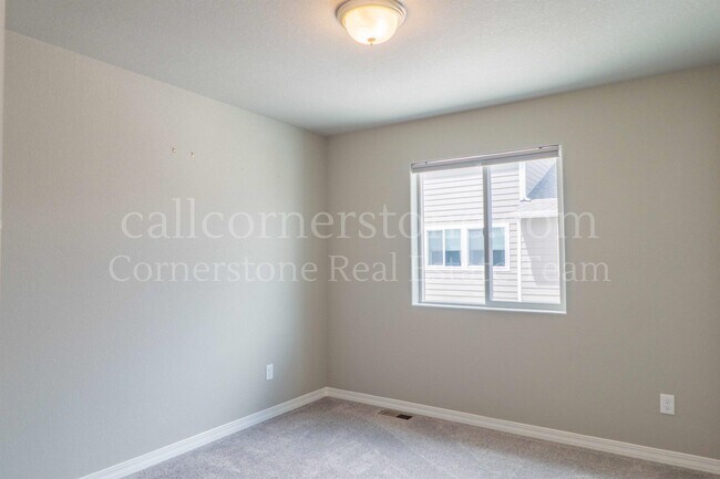 Building Photo - 8056 Woodmen Center Heights