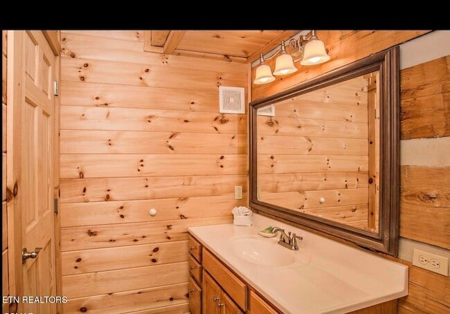 Building Photo - 3510 Twin City Way