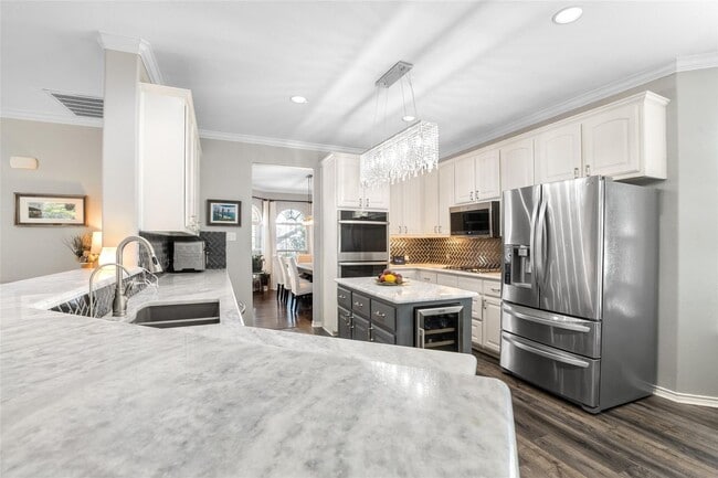 Building Photo - Resort-Style Living in the Heart of Dalton Ranch