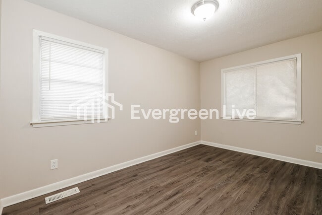 Building Photo - 236 S Canton Club Cir