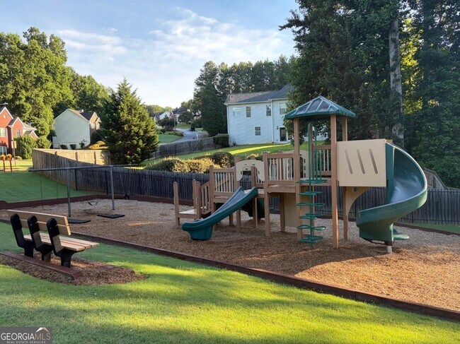 Building Photo - 1105 Trumpet Vine Ct SE