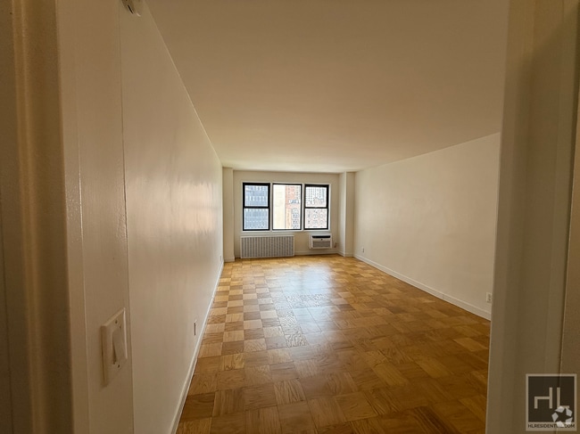 Building Photo - 236 E 36th St