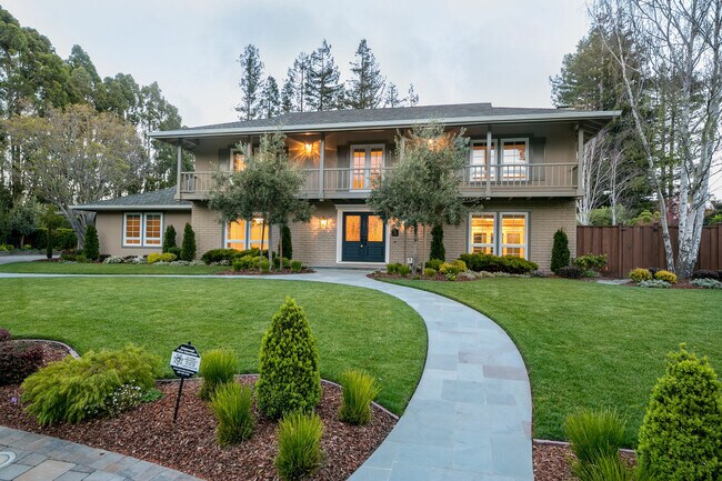 Primary Photo - 30 Trophy Ct