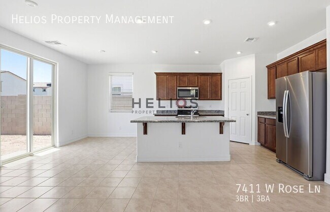 Building Photo - 7411 W Rose Ln