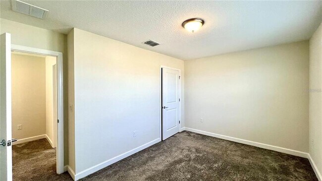 Building Photo - 13071 Inkwell Alley