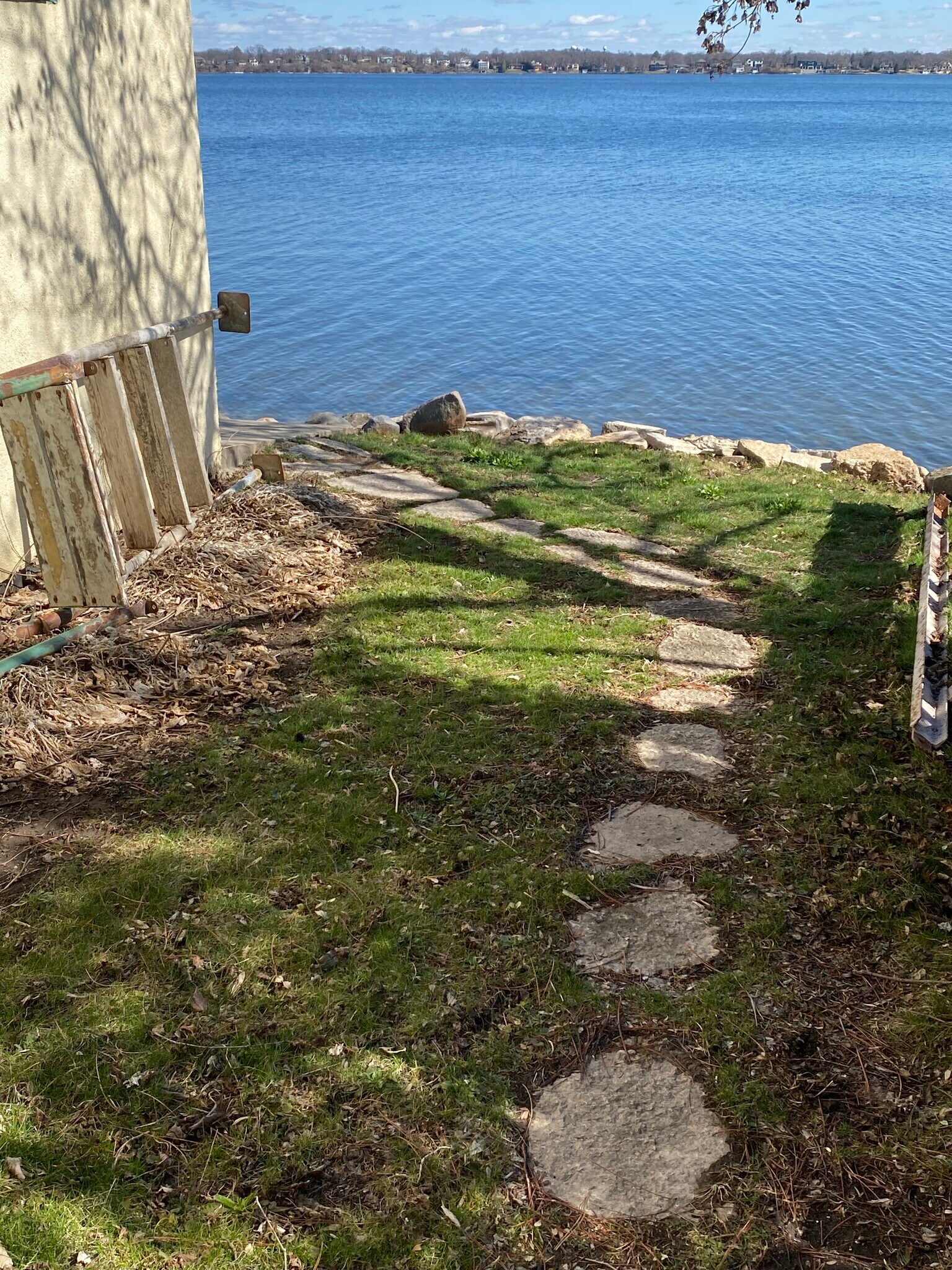 Building Photo - 1001 Rutledge Ct