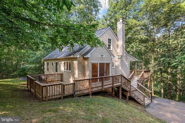 Building Photo - 175 Easy Hollow Rd