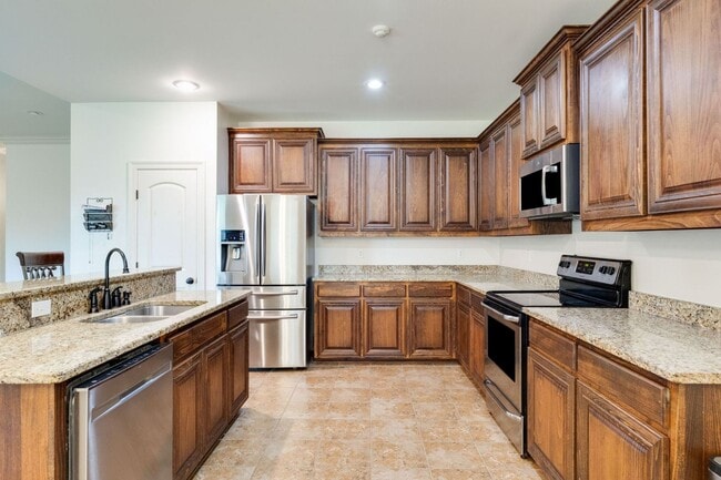 Building Photo - RENTAL HOME IN YOUNGSVILLE!