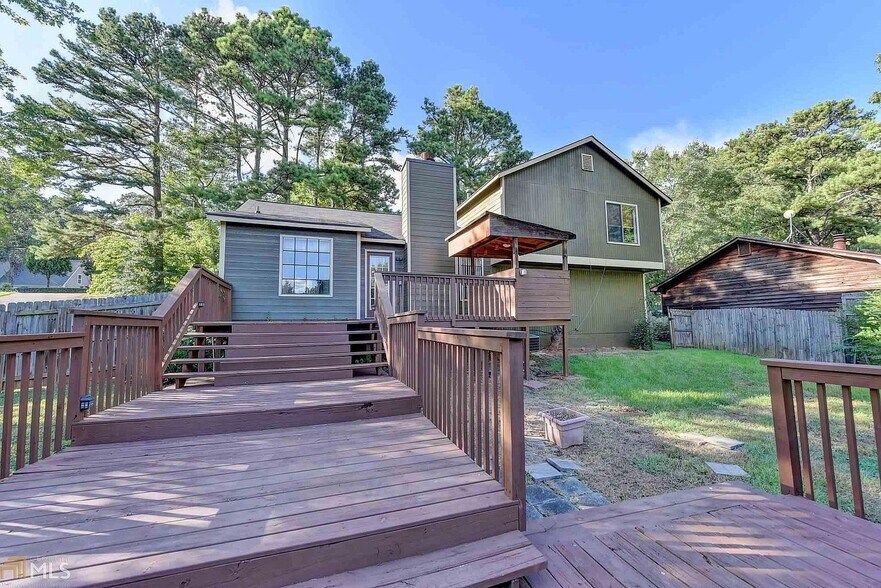 Primary Photo - 4068 Buckingham Pl