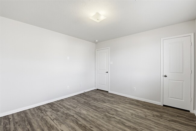 Building Photo - 3 Santa Barbara Dr