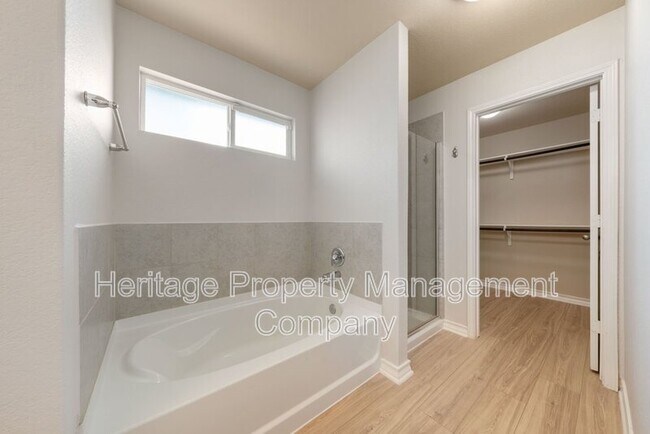 Building Photo - 5923 Overture Dawn