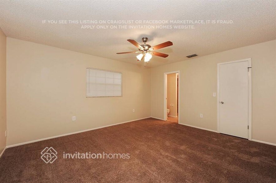 Building Photo - 7216 14th Ave NW