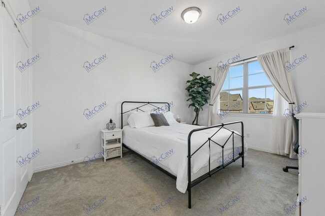 Building Photo - 4270 Cascade Sky Dr