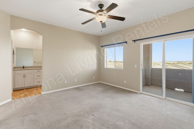 Building Photo - CENTRALLY LOCATED LA COSTA TOWNHOME