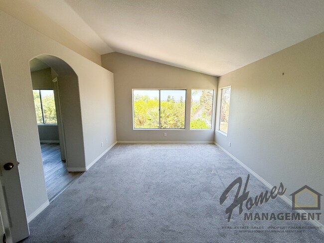 Building Photo - Homes Management - Carlsbad Home with Ocean View