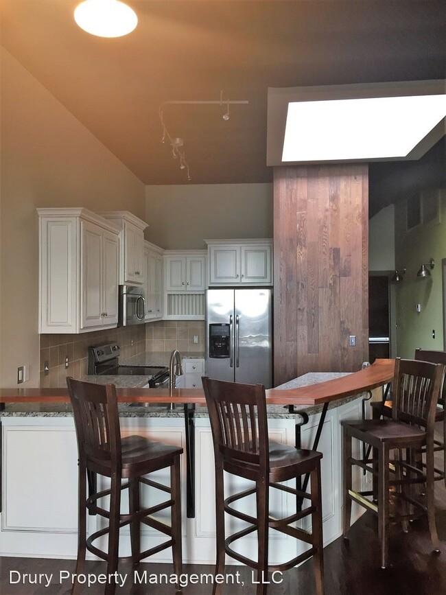 Building Photo - 2 br, 1 bath House - 311 Park Central West #B