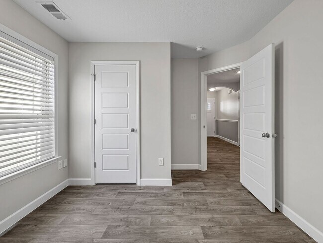 Building Photo - 1161 Wanley Way