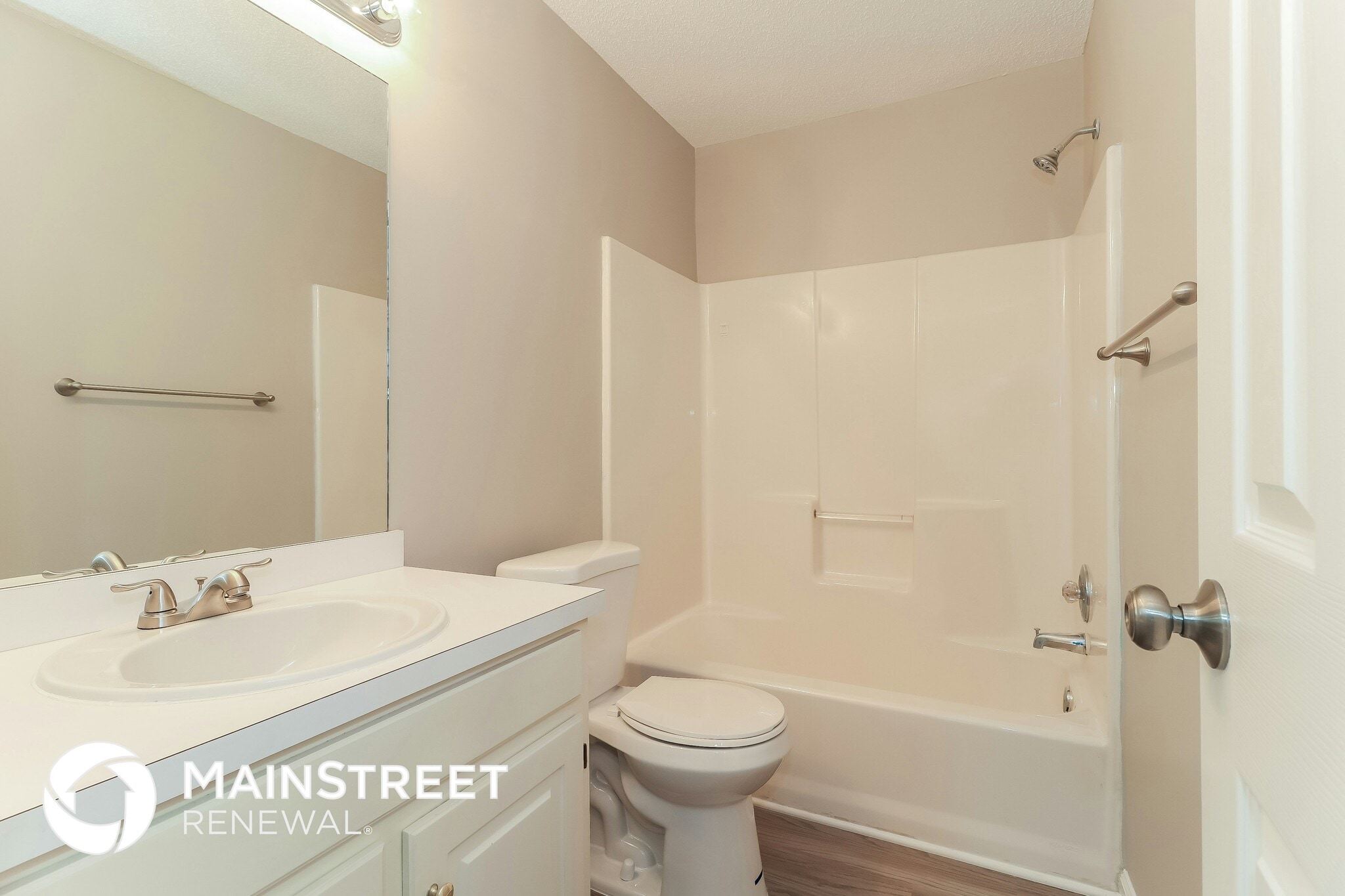 Building Photo - 16 Stoneybrook Ct SE