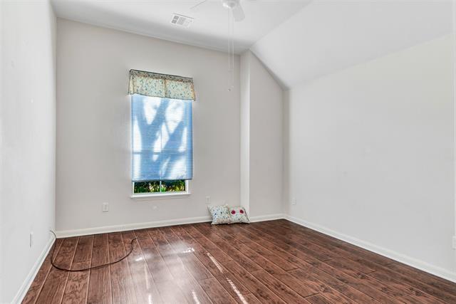 Building Photo - 3356 Woodberry Ln