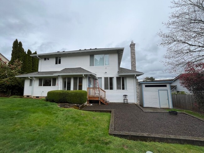 Building Photo - Incredible Sexton Mountain/Murray Hills 4 bed, 3 bath Home! + HUGE BONUS ROOM! Fenced Yard, updat...