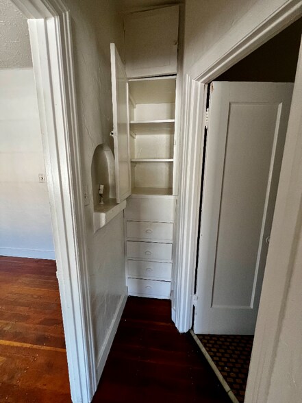 Building Photo - 1740 Winona Blvd