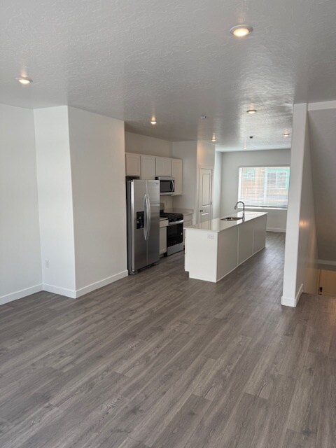 Building Photo - 411 S 1130 W