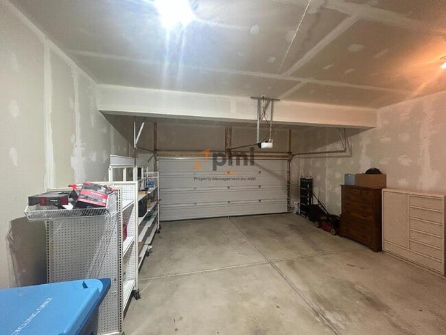 Building Photo - 5625 Burr Rdg Cir