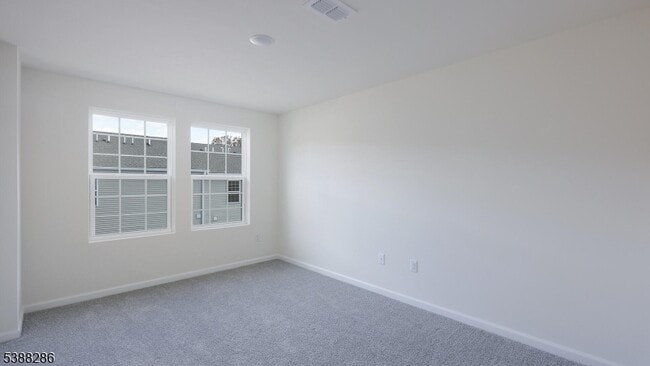 Building Photo - 208 Lavender Wy