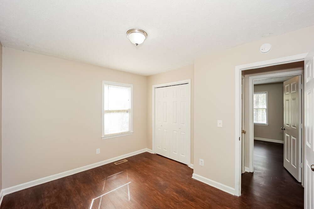 Building Photo - 165 Willow Shoals Dr
