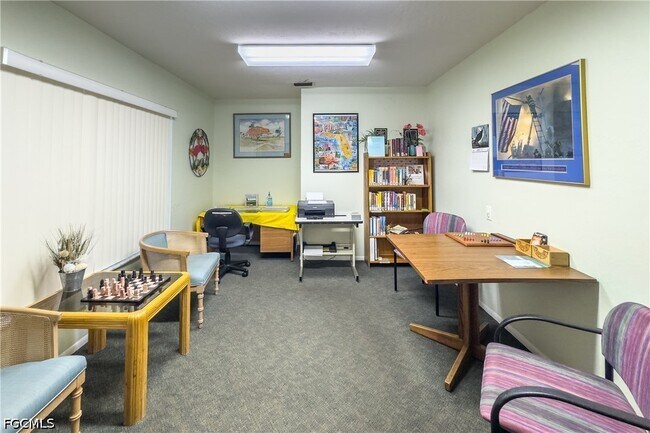 Building Photo - 6220 Augusta Dr