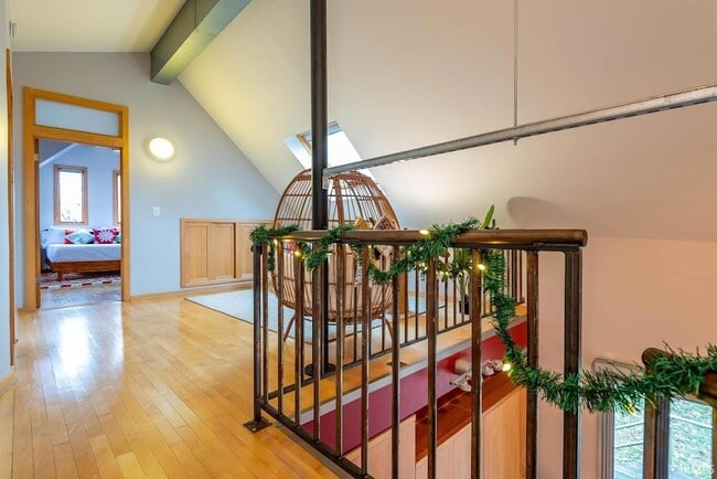 Building Photo - 612 N Kerry Dr