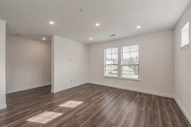 Building Photo - 405 Matchbox St