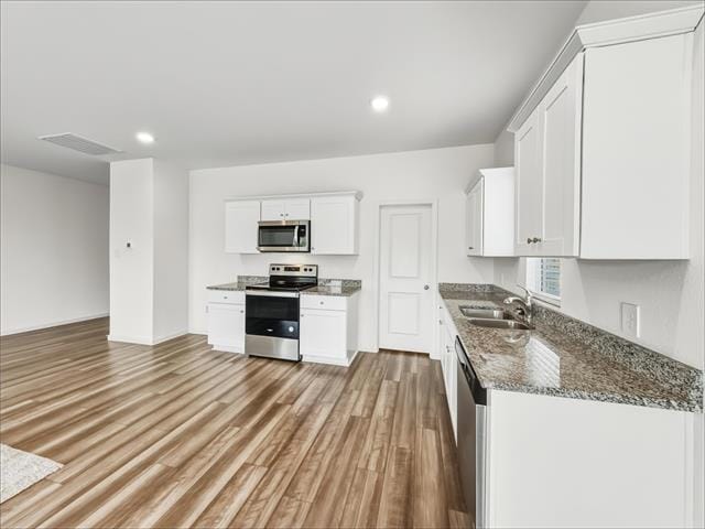Building Photo - 1713 Escondido Dr