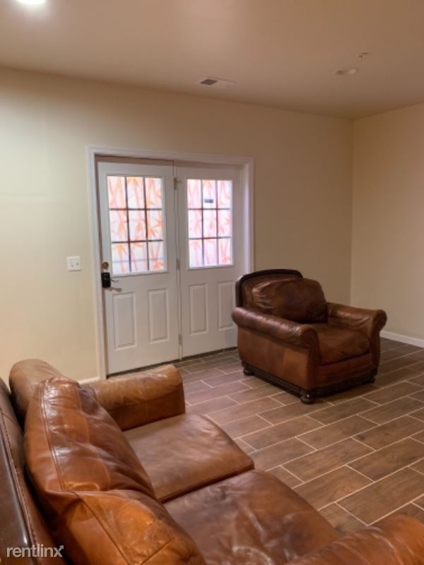 Primary Photo - 2 br, 1 bath House - BASEMENT Apt