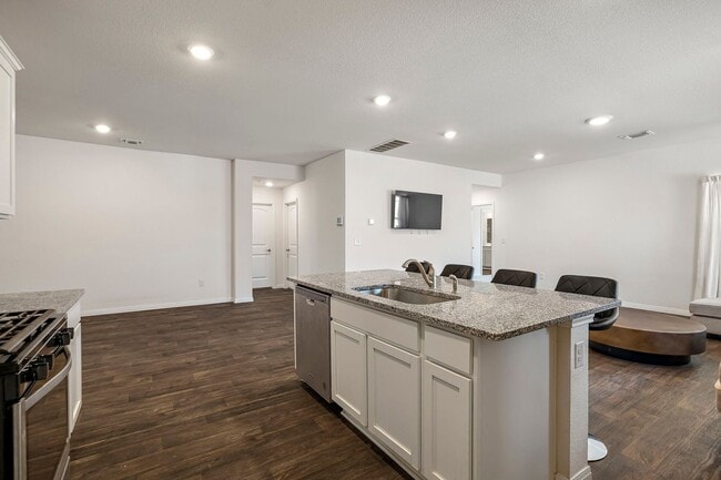 Building Photo - 19601 Abigail Fillmore Rd