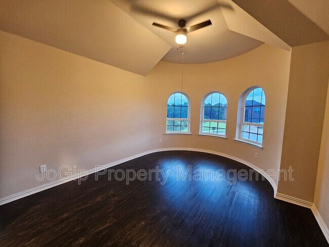 Building Photo - 4318 Egret Ct