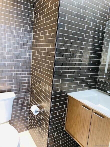 Building Photo - 303 Coast S Blvd