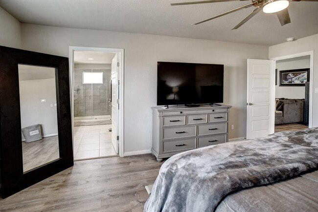 Building Photo - 210 Cold Spg Lp