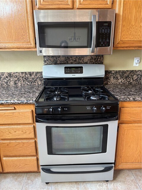 Building Photo - 16010 Ranch Ln