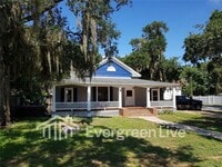 Building Photo - 600 S Center St