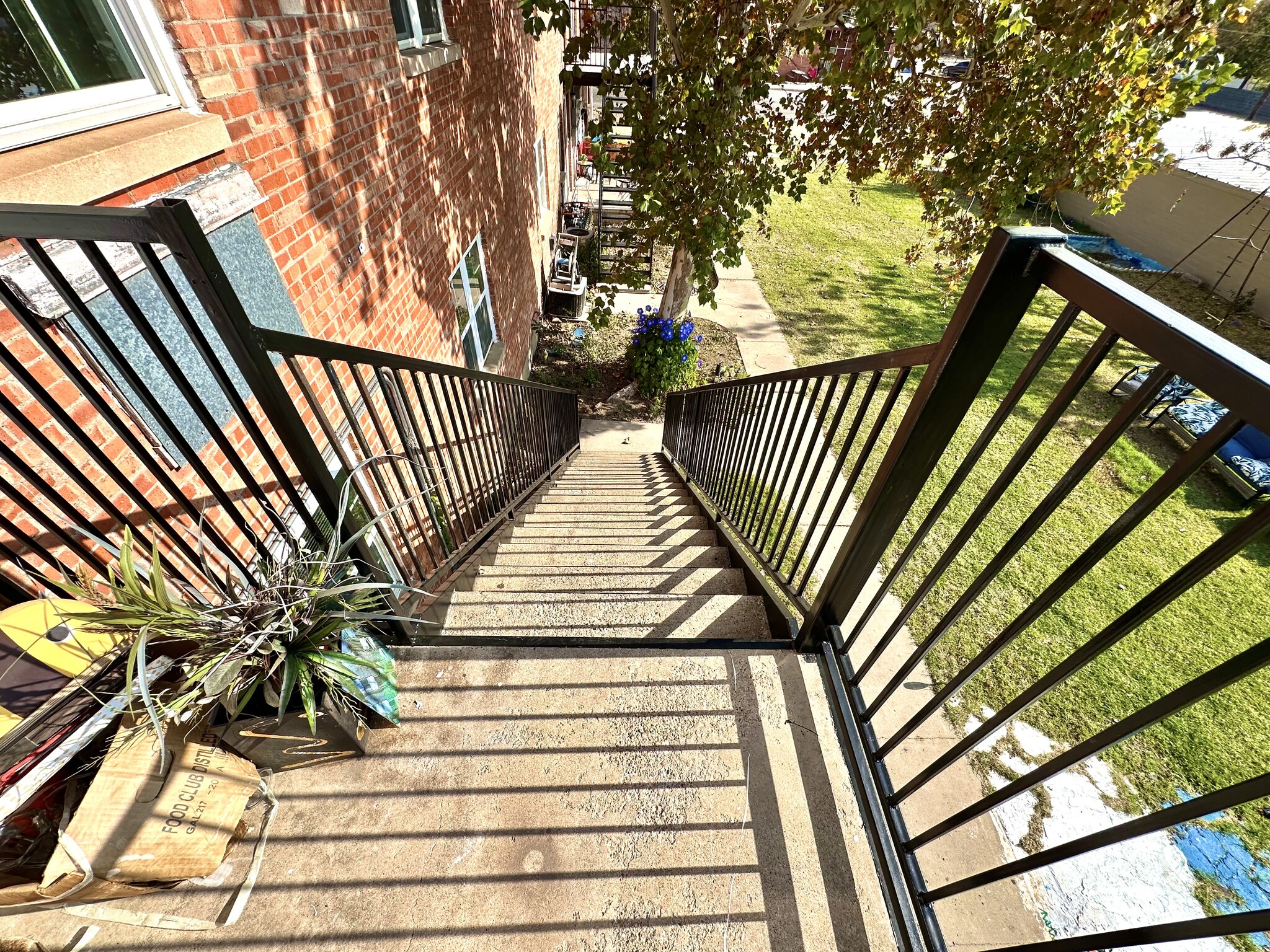 Building Photo - 212 S Fillmore St