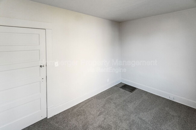 Building Photo - 2602 N Hogan St