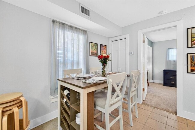 Building Photo - 509 29th Ave S