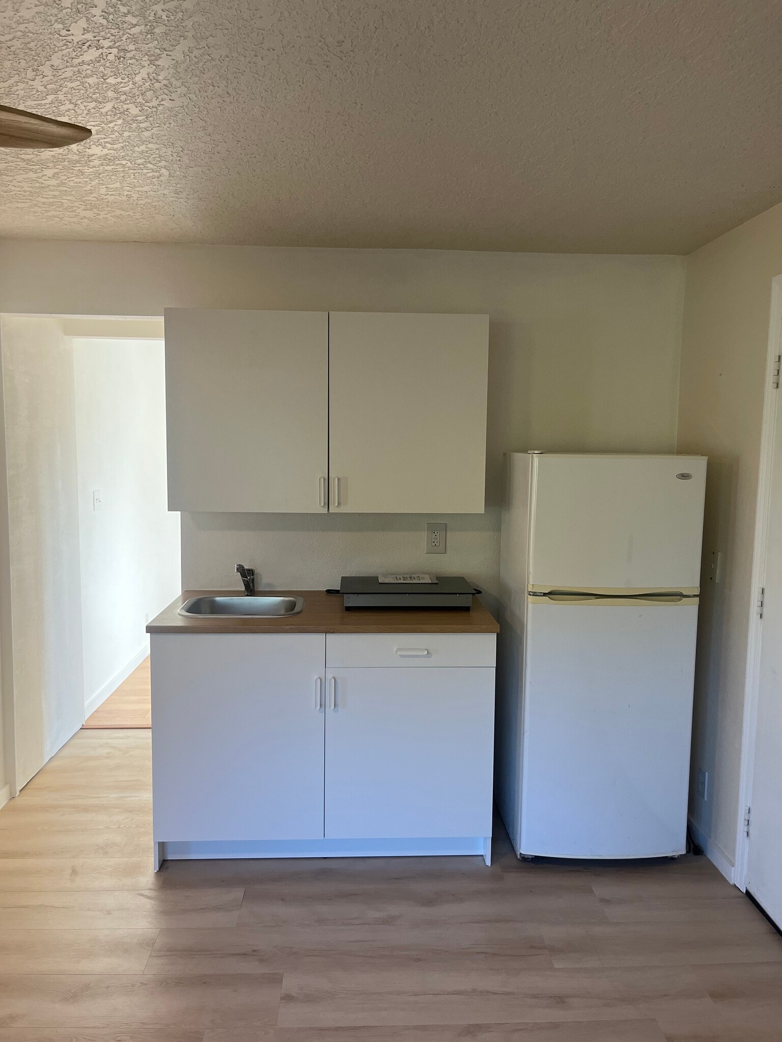 Building Photo - 1437 SW 13th Pl