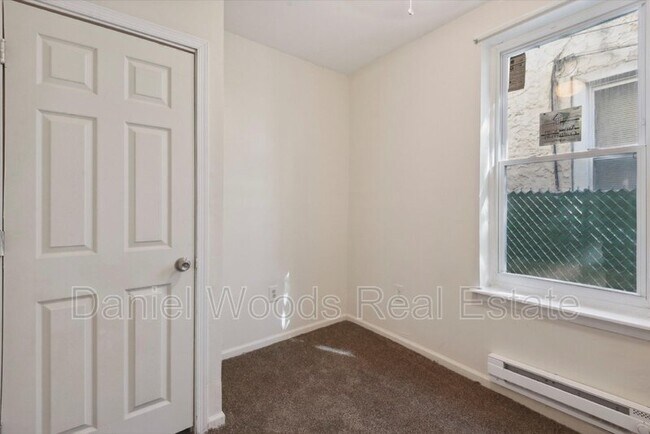 Building Photo - 758 S 52nd St