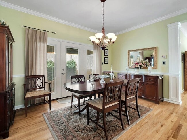 Building Photo - 4012 Dutchess Ct